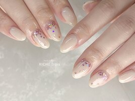 ふりつもるハートホロネイル♪