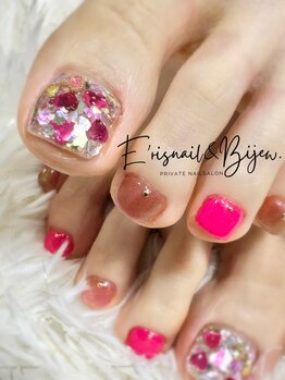 イリスネイル アンド ビジュー(E’risnail&Bijew.)/