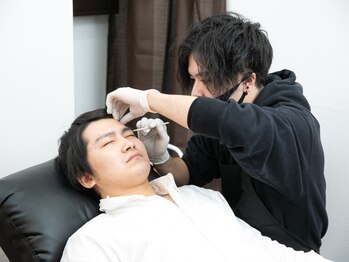 ブロウスタイル(brows STYLE)の写真/【アイブロウ当店人気沸騰中】眉毛スタイリングで清潔感もUPし、一度で垢抜け眉に◎