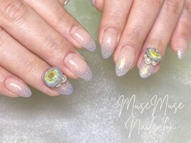 涼しげブルーネイル