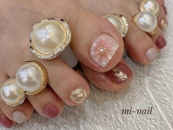 ミー ネイル(mi-nail)/ぷっくりFlower