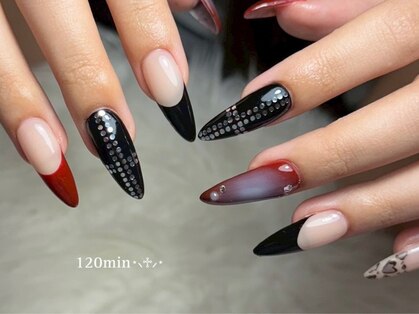 ヴィヴィ バイ セブンルックス(vivi by 7LOOKS)の写真