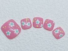 ネイルアンドアイラッシュサロンR/レトロフラワー