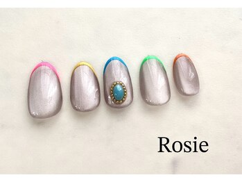 ロージィ(Rosie)/カラフルネイル