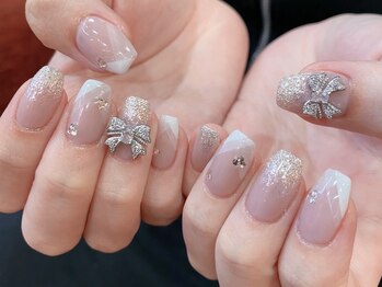 ガーリーネイル