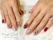 ネイルドール(Nail Doll)/BコースにVカットストーン追加