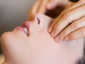 ジョナサン整体院/愛媛/今治/西条/整体/頭痛/腰痛