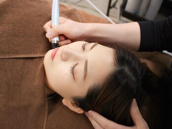 フェリス(Feliz)/話題沸騰中ハイドロフェイシャル