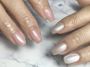 アイ アンド ネイルデイ 桂(EYE＆NAIL DAY)の写真/《ワンカラー、ラメ、マグネット3980円～♪》安いだけでなく技術力も◎手元をオシャレにして気分もUP◇