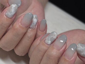 メルシー ネイル(mercii nail)の写真/《トレンド×季節のデザイン》フォルムにも徹底的にこだわり美爪にお仕上げ♪文字入れOK！推し活にも◎