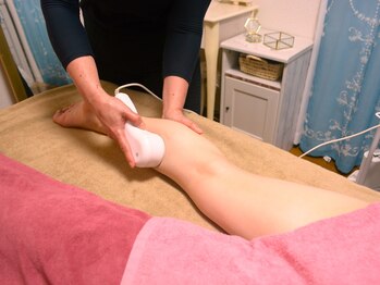 カーリーズ(Carly′s)/*施術*マシン