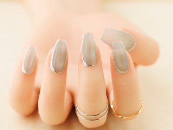 ヴァンネイル(VINGT NAIL nail&eye beauty)/肌なじみグレーカラーネイル