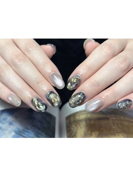 ショートネイルデザインが豊富