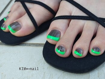 ケイアイエムネイル(KIM nail)/蛍光 green french☆