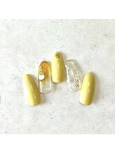 ミュナ(myuna)/春イエローネイル