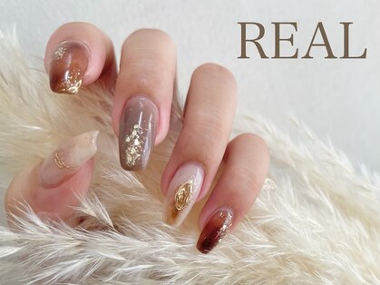 リアル(REAL)の写真