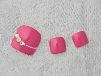 レヴィア(REVIA)/フットネイル