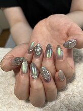 ネイル ペルレ(nail perle)/ミラーアート