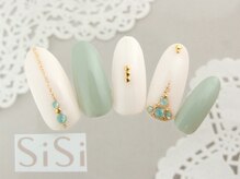 シシ(SiSi)/ホワイト＆エスニック＆ビジュー