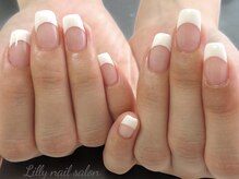 リリー(Lilly)/フレンチネイル