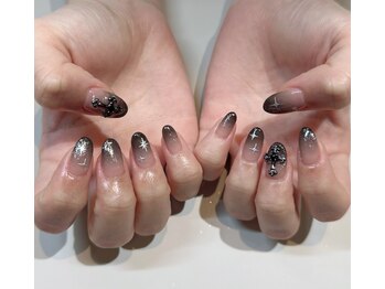 モンシャブラン(Mon Chat Blanc)/お客様ネイル