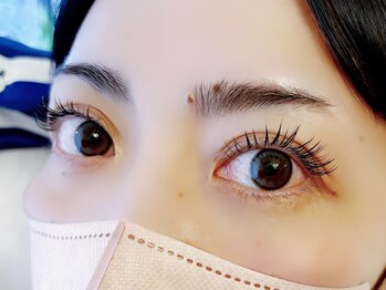 エフ(F...)/マツエク【フラットラッシュ】