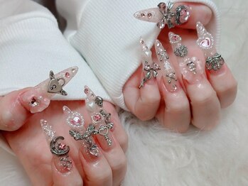 アイミーネイルスタジオ(Aimee Nail Studio)の写真/長さ出しが初めての方でも違和感のない自然な仕上がりへ☆お手頃の価格でネイルをより可愛く、美しく♪