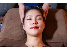 タイ ブアサワン/ヘッドマッサージで頭すっきり☆