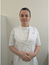 ポーラ アピタ新潟西店(POLA) ズィンチェ ハンナ