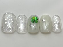 ネイルメゾン 天神店(NAIL MAISON)/ホログラムハート四つ葉¥6000