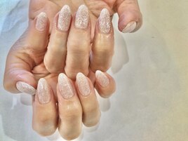 ☆ホワイトラキラキラネイル☆
