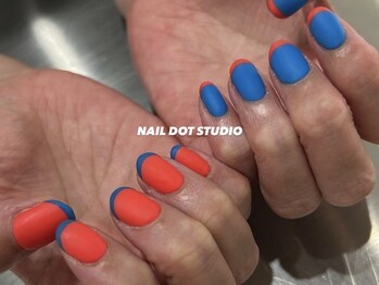 ネイルドットスタジオ 堺筋本町(NAIL DOT STUDIO)/おもちゃカラーフレンチ