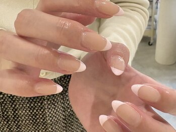 サンジュウヨン(34)/ベビーピンクフレンチ 本町