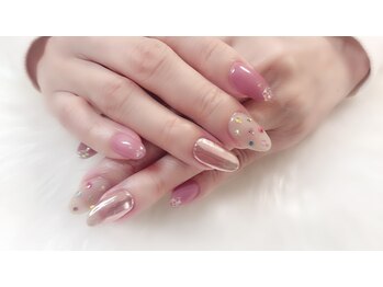 リーヴェ(Riebe)/ミラーネイル