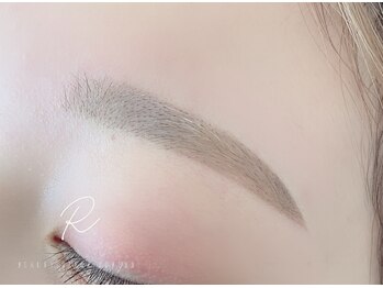 アール ビューティーサロンスパーブ(R BEAUTY SALON SUPERB)/アイブロウスタイリング+カラー