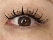 ルシアラッシュブロウ 自由が丘(LUCIA LASH BROW)/ワンホンエクステ/アニメ/LED