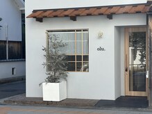 オランゴ(ORANGO)の雰囲気（美容室olu.さん右側の入口入り、まっすぐ階段を上がってください）