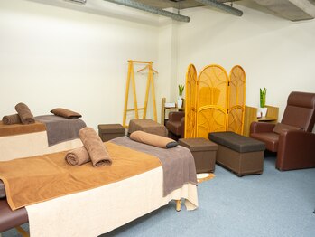 東洋足ツボ療法センター 仙川店/店内