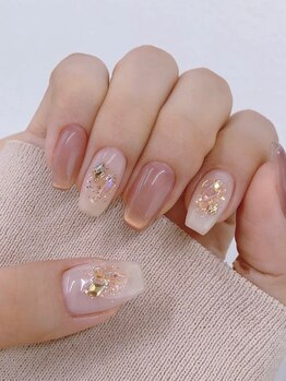ラックス(LAXX)の写真/【大人上品なシンプルデザインが人気★】SNSで話題のトレンドをおさえたデザインなど、多彩にご用意♪