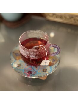 サロン ド リアン(Salon de lien)/当店こだわりのお茶をどうぞ