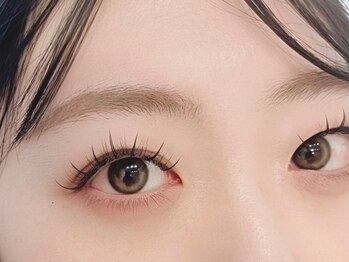 ジューシーアイ 川越店(Juicy Eye)の写真/【持続力2倍のパワーエクステ新導入♪】SNSでトレンド☆束感可愛い♪今大人気のワンホンエクステで旬顔に！