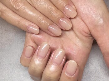 パープルの爪屋/控えめグラデーション