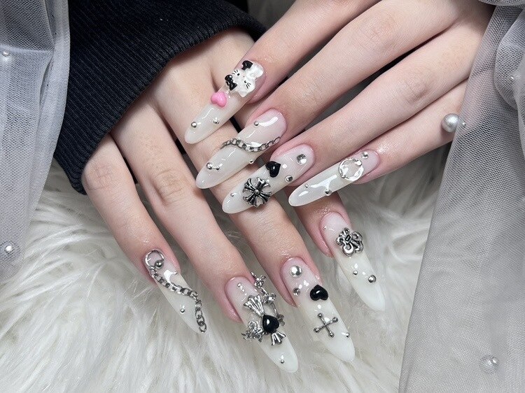 ミヤ ネイル 鶴見店(MIYA nail)｜ホットペッパービューティー