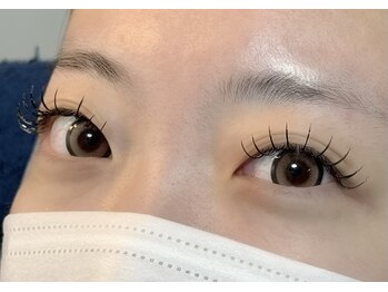 マナハナ(mana_hana)の写真/初めての方にも◎自然な仕上がりで目元を華やかに♪一人一人の目の形に似合わせて、長さや束感をご提案！