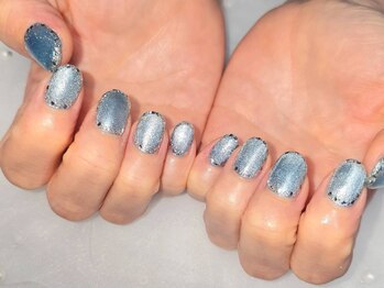ネイルバイピヌ(nail by pinu)/マグ×ライン