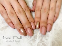 ネイルドール(Nail Doll)/ワンカラー×ゴールドラメ