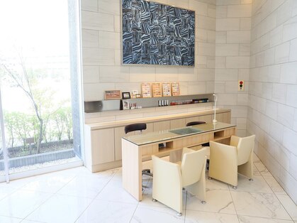 ゼル プレミアム(ZELE)の写真