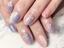 ヘアーアンドネイル ルシア(Hair&Nail Lucia)/縦グラデ×人魚の鱗ネイル！