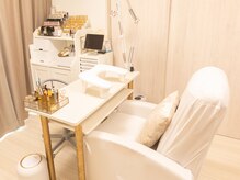 コシェリル(CO.SHERYL)の雰囲気（リクライニングチェアで施術させていただきます）