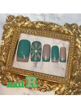 ネイルアール(nail R)/レトロカラーのフレンチです♪